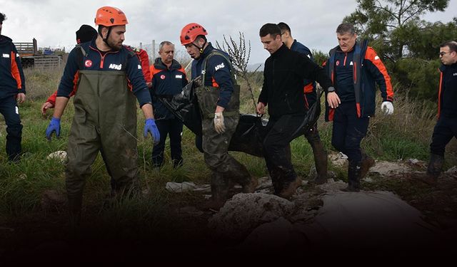 İzmir'deki sel felaketinde can kaybı 3'e çıktı!