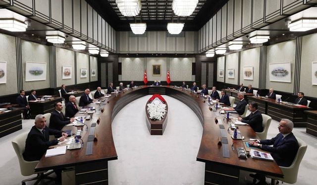 Kabine 3 haftalık aranın ardından toplanıyor: Gündemde neler var?