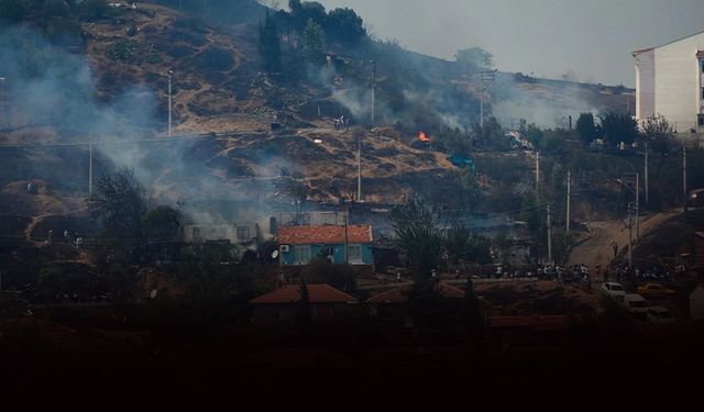 Karşıyaka’da orman alanı tartışması: 'Yanan yerler imara açıldı!'