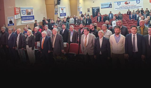 Minibüsçüler sandık başında... 3 aday kıyasıya yarışıyor