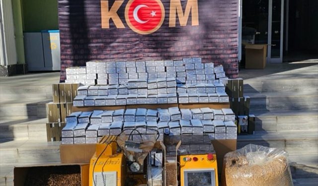 Uşak'da dev kaçak sigara baskını: 66 bin makaron ele geçirildi!