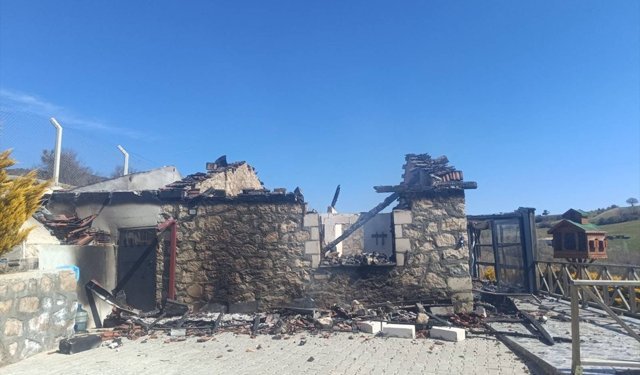 Bağ evinde korkutan yangın: İtfaiyeden hızlı müdahale!