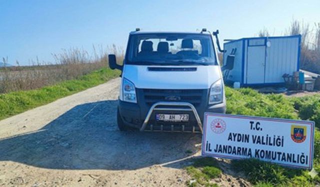 Yunan adalarına gitmeye çalışan 18 kaçak göçmen yakalandı