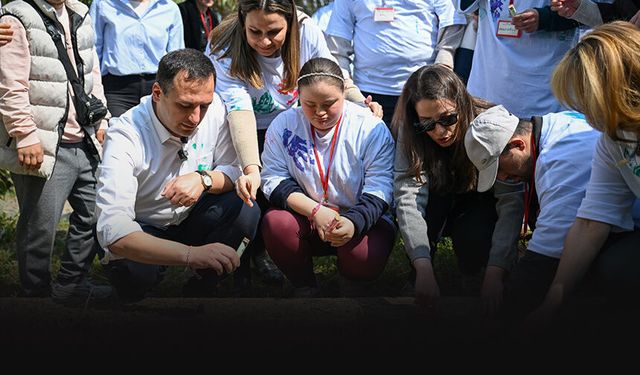 Bornova’da farkındalık ve sevgi toprakla buluştu