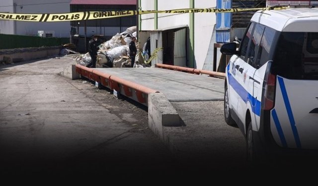Geri dönüşüm tesisindeki havuza düşen işçi feci şekilde can verdi!