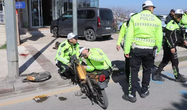Kamyonete arkadan çarpan motosikletlinin feci sonu