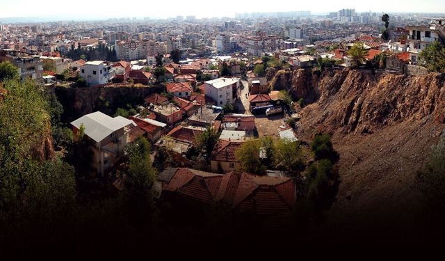 Karşıyaka’da tarihi adım: Taş ocağı bölgesinin yeni planları yürürlükte!