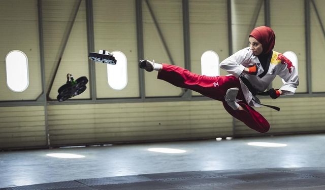 Milli tekvandocu Kübra Dağlı'dan 2 altın madalya!