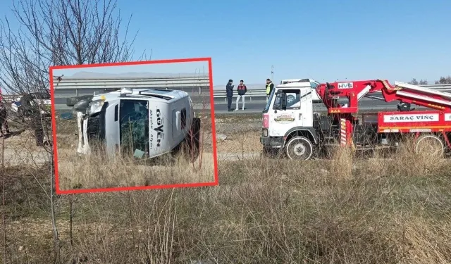 Yolcu indiren minibüse TIR arkadan çarptı: 11 kişi hastanelik!