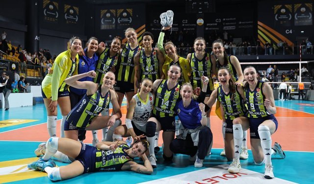 Fenerbahçe, VakıfBank karşısında seriyi eşitledi