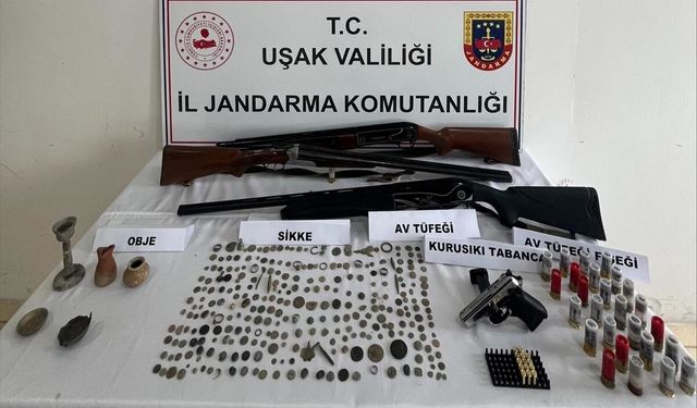 Uşak'ta evde 284 sikke ele geçirildi