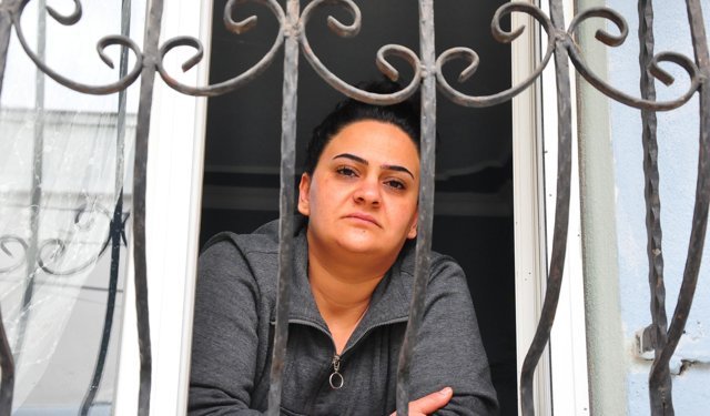 Eşinden şiddet gördüğünü ileri süren Esra: Ölümle tehdit ediliyorum