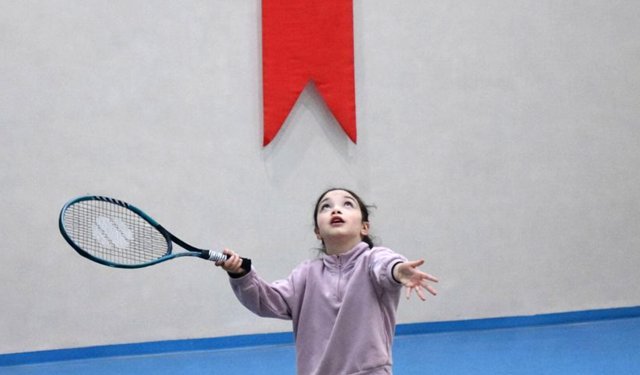 Afyonkarahisar'da Ulusal tenis turnuvası sona erdi