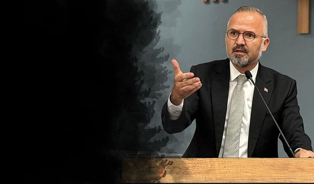 AK Partili Yıldız'dan Büyükşehir'e 'otopark' çıkışı: Madem riskliydi neden 3 yıl işlettiniz?