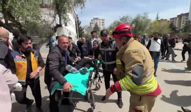 Bir kanlı okul saldırısı daha... 5 silah 7 şarjörle geldi: 9 ölü 13 yaralı!