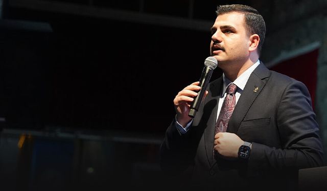 AK Partili İnan’dan Özel’e sert sözler: “Siyasi iflas tablosu”