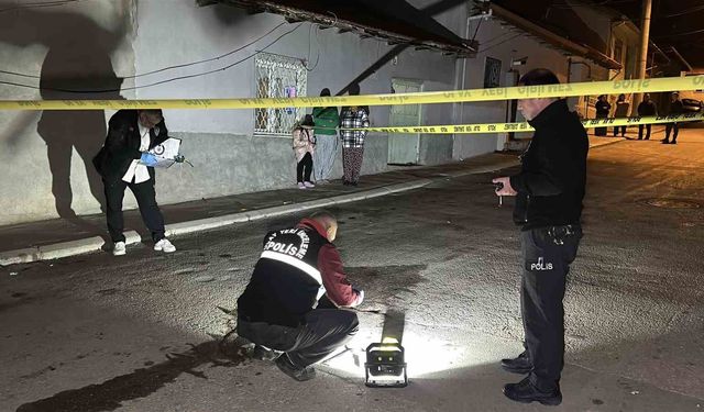 Uşak'ta hafif ticari aracın çarptığı çocuk hayatını kaybetti