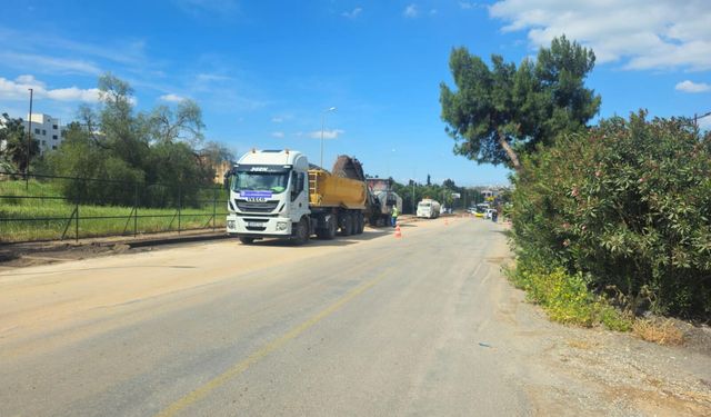 Aydın'da 17 ilçede ulaşım yatırımları sürüyor