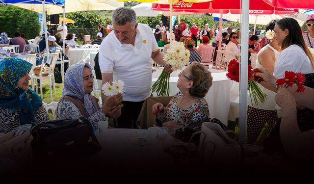 Anneler Günü’nde Güzelbahçe’de sevgi dolu buluşma
