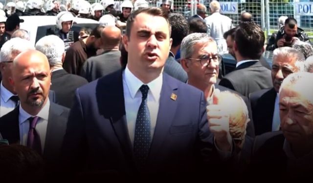 CHP'li Güç'ten Genel Merkez önünde açıklama: Biz bu barikatları yıkacağız
