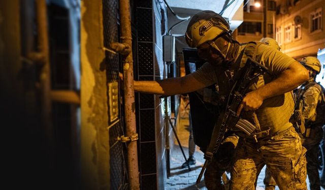 İzmir’de DEAŞ’ın kripto para ağına operasyon!