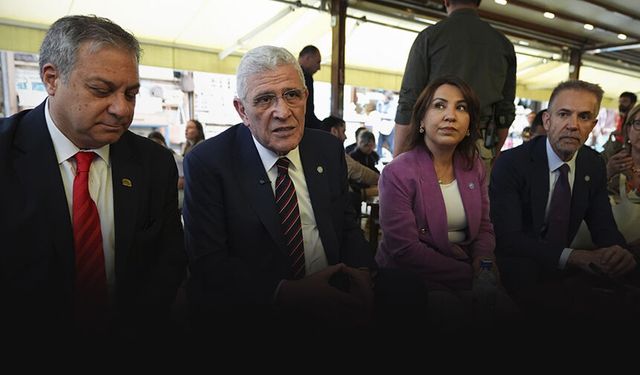 İYİ Partili Dervişoğlu'ndan İzmir'de esnaf ziyareti... "35 yıldır bir sorun çözülmedi!"