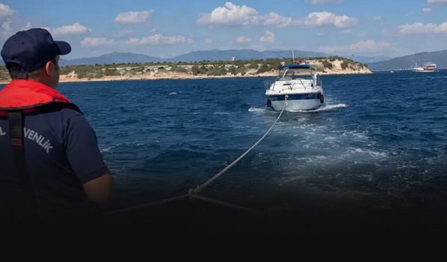 Motoru arızalanan tekne sürüklendi... 4 kişi kurtarıldı!