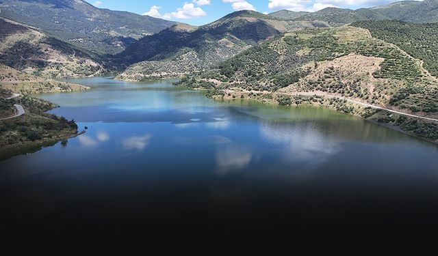 Rahmanlar Barajı tamamen doldu... Ödemiş'e bereket geldi!