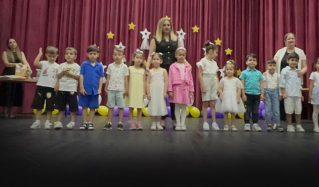 Bornova’nın miniklerinden ilk mezuniyet heyecanı!