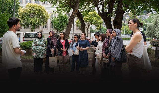 İzmir’de Tarık Dursun izinde edebiyat rotası