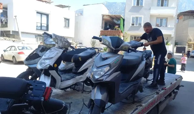 Manisa'da hırsızlık iddiasıyla 3 şüpheli yakalandı