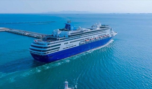 Marmaris'e Marella Discovery kruvaziyeriyle 1790 turist geldi
