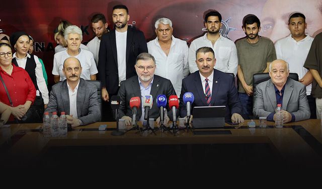 Rozet töreninde AK Partili Saygılı'dan dikkat çeken sözler: Yerel seçimleri işaret etti!