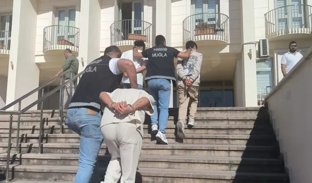 Afyonkarahisar'da zehir baskını: 3 zanlı tutuklandı