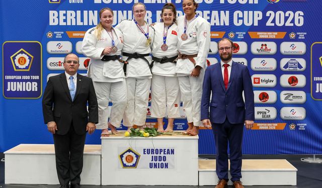 İzmir BBSK madalyaları topladı