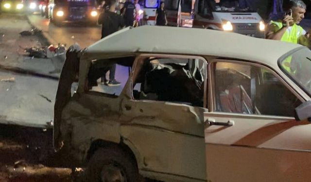 Aydında feci kaza... 4 çocuk annesi öldü, eşi ağır yaralandı