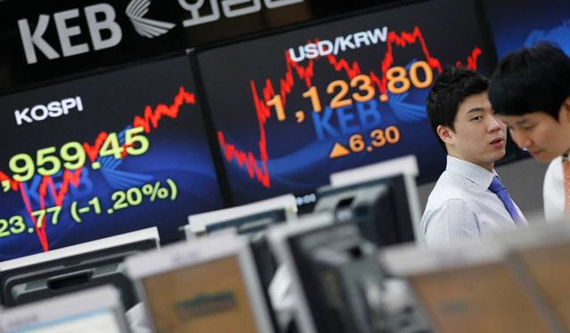 Güney Kore borsasında rüzgar tersine döndü: Tarihi zirveden sert düşüş