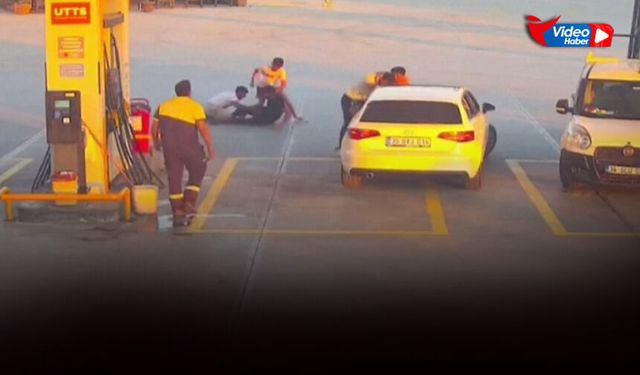 Kuşadası'nda 'yol verme' tartışması kavgaya döndü: O anlar kamerada!