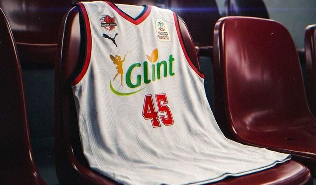 Manisa Basket'ten iki oyuncuya teşekkür