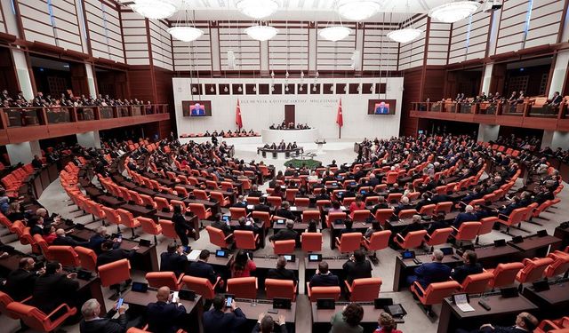 CHP ana muhalefetten düştü... YENİ Parti ikinci sıraya yerleşti