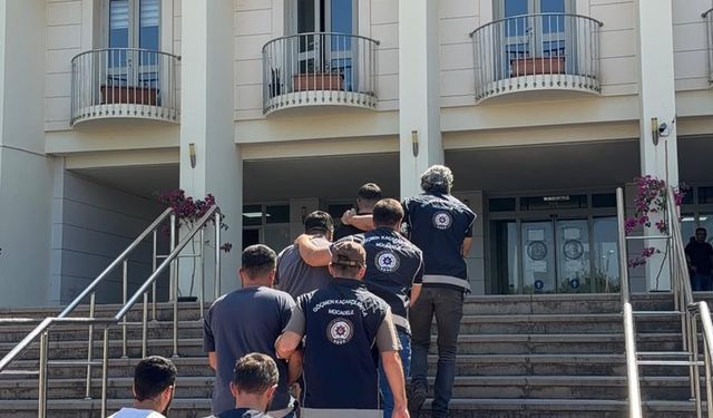 Muğla'da göçmen kaçakçılığı operasyonu: 5 şüpheli tutuklandı