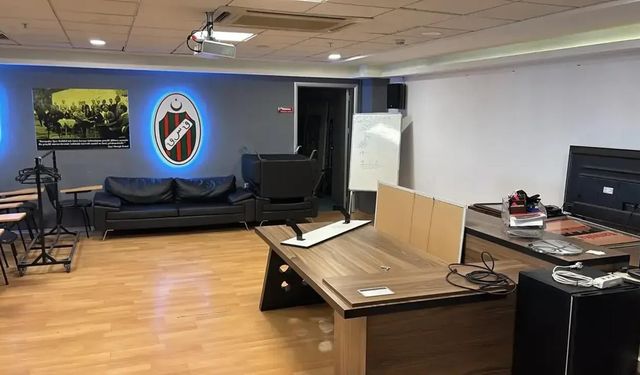 Karşıyaka'da salon için çözüm çıkmadı