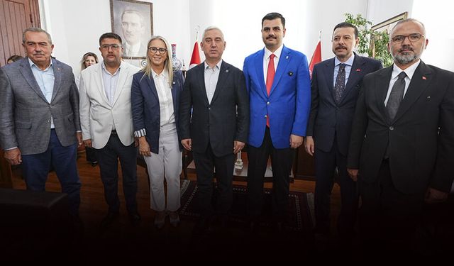 AK Partili İnan'dan YENİ Partili Bergama Belediyesi'ne ziyaret: Rakibiz ama hasım değiliz!