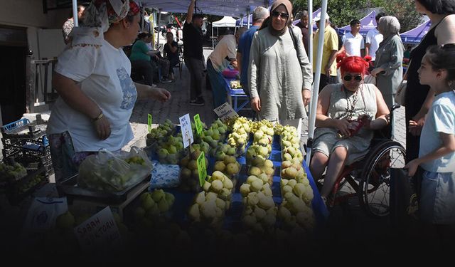 Torbalı’da Bardacık inciri festivali coşkusu: Üretici ve vatandaşlar buluştu