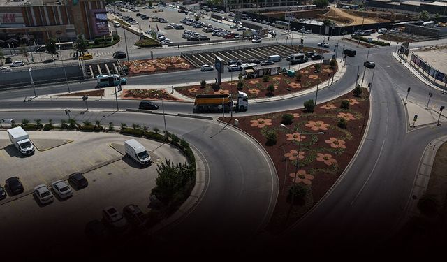ESBAŞ Kavşağı rengarenk bir görünüme kavuştu!