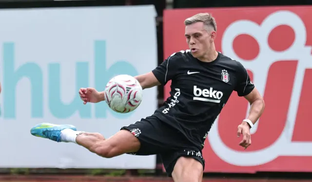 Leandro Trossard, Beşiktaş'ta ilk antrenmanına çıktı