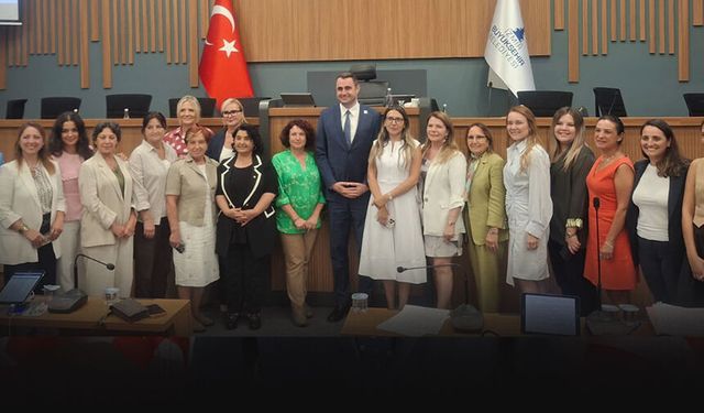 YENİ Parti’de ilk grup toplantısı: Nisan'a kadar komisyonlar aynı ama...!
