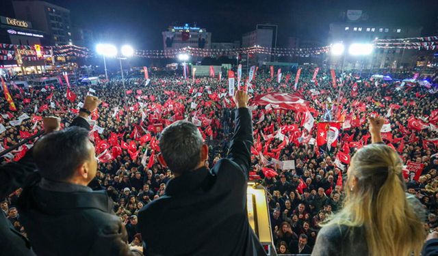 YENİ Parti'den İstanbul'da eylem çağrısı!