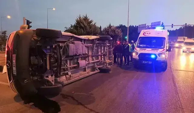 Burdur'da minibüsler çarpıştı: 10 tarım işçisi yaralandı