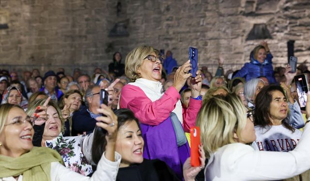 Bodrum'da Zeki Müren'i anma konseri